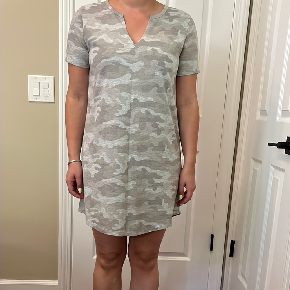 Gray Camouflage Short Sleeve Dress